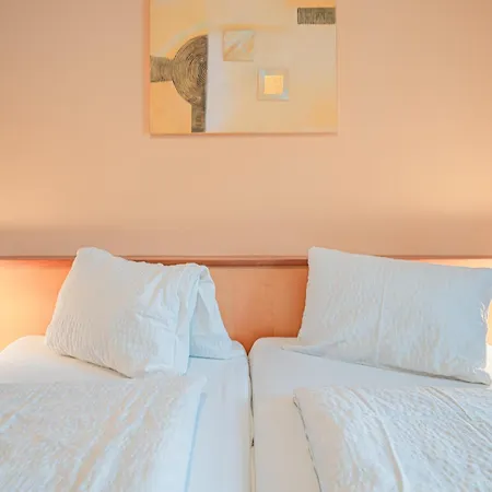 Haus Christine * Нидернзилль