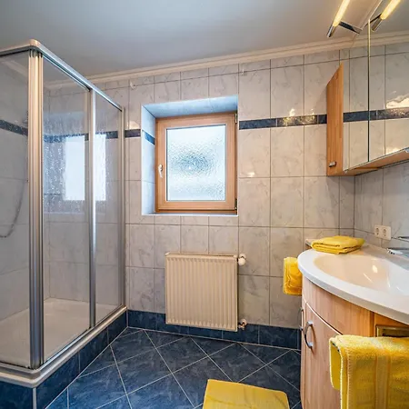 Haus Christine Apartament *